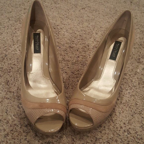 White House Black Market Shoes - Picture 1 of 3